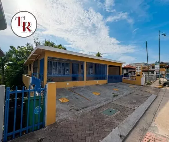 Calle Carazo, Guaynabo Pueblo venta en Guaynabo, PR