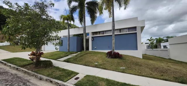 Urb. Ciudad Jardin, Casa en Caguas venta en Caguas, PR