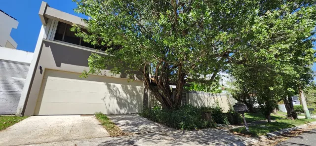 Urb. Villas De San Ignacio, Casa En San Juan Casa En San Juan venta en San Juan, PR