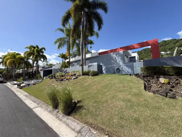 Urb. Laderas de San Juan, Casa en San Juan venta en San Juan, PR