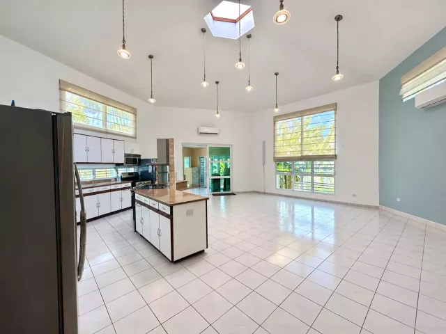 Urb. Gran Vista, Casa En Gurabo venta en Gurabo, PR