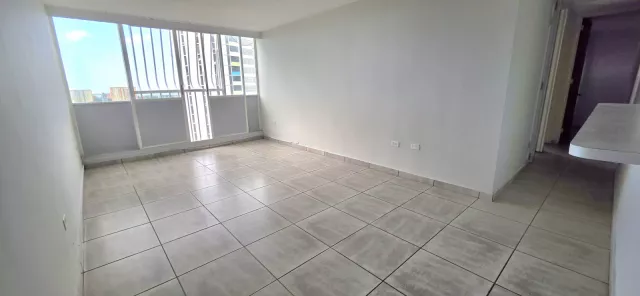 Cond Torres de Andalucía alquiler en San Juan, PR