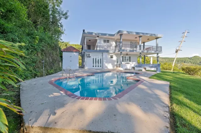Bo. Montebello, Casa en Manati venta en Manatí, PR