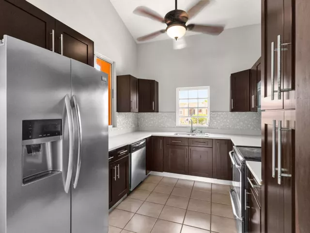 Cond. Fairway Courts - Humacao venta en Humacao, PR