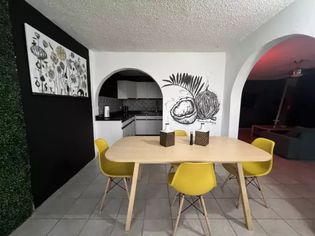Urb. Jardines de Country Club, Casa en Carolina venta en Carolina, PR