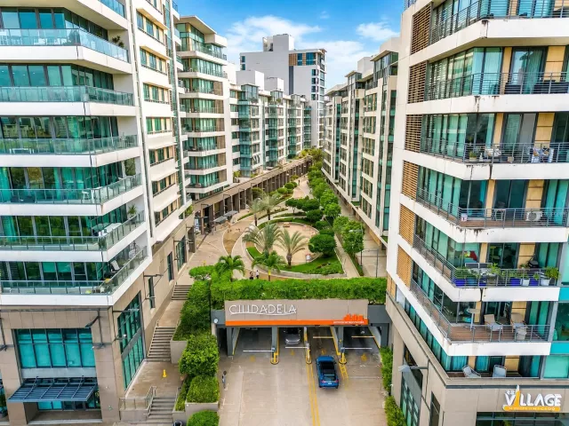 Apartamento en Cond. Torre Plaza San Mateo venta en San Juan, PR