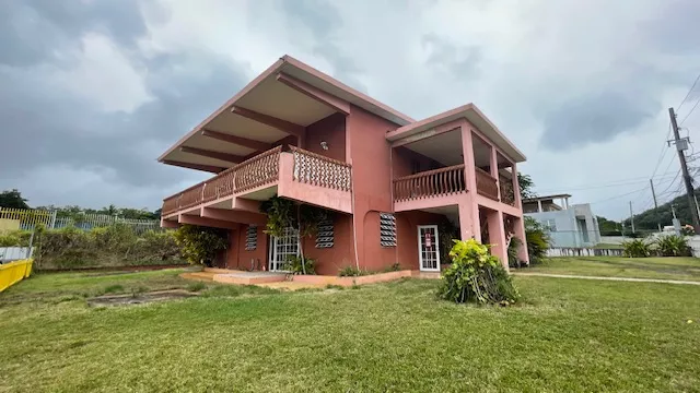 casas en venta o alquiler en Arecibo