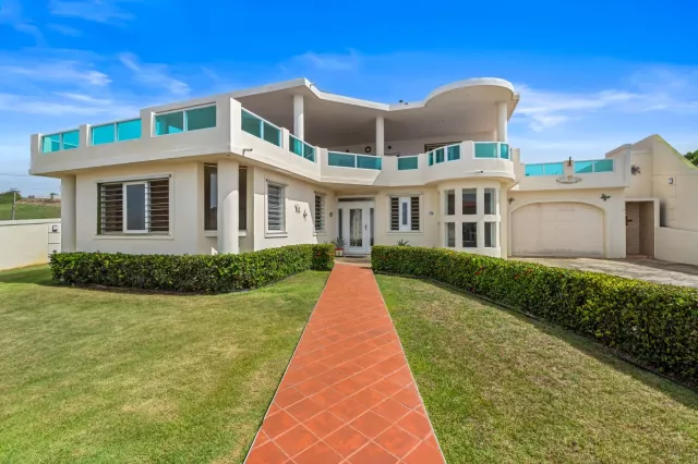 Bo. Tierra Nueva Saliente, Casa En Manati venta en Manatí, PR
