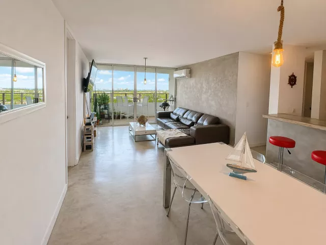 Cond. Laguna Gardens, Apartamento En Carolina Apartamento En Carolina venta en Carolina, PR