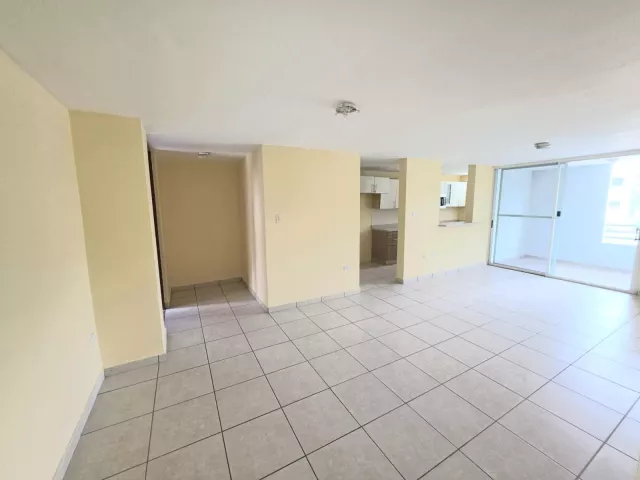Cond. Woodlands, Apartamento En Trujillo Alto venta en Trujillo Alto, PR