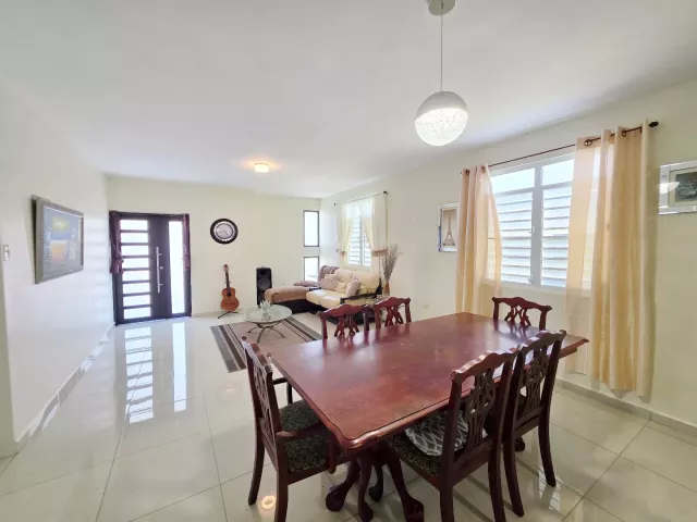 Urb. Villa Aurelia, Casa en Aguadilla venta en Aguadilla, PR