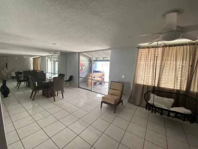 Urb. Torremolinos, Casa en Guaynabo venta en Guaynabo, PR