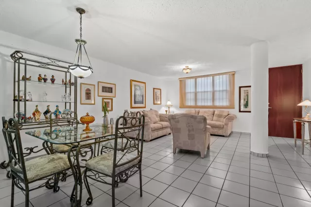 Cond. Vistas De Los Frailes, Guaynabo venta en Guaynabo, PR