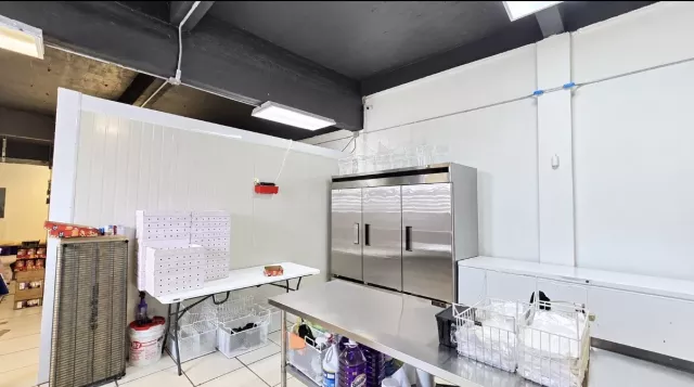 Calle El Tren, Propiedad Comercial en Cataño venta en Cataño, PR