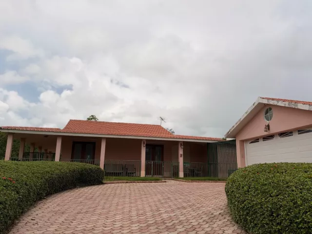 URB. SABANERA DEL RIO venta en Gurabo, PR