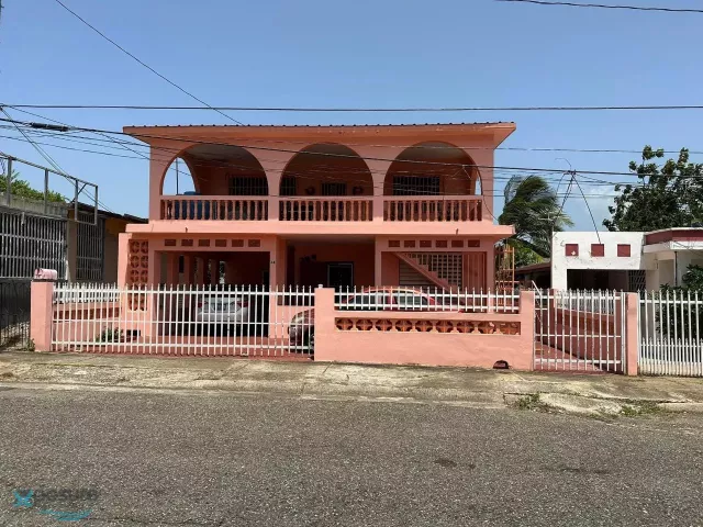 Urb. Victor Rojas venta en Arecibo, PR
