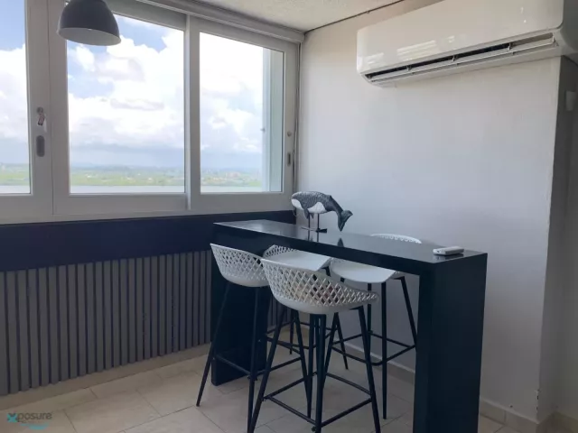 Condo Laguna Gardens venta en Carolina, PR