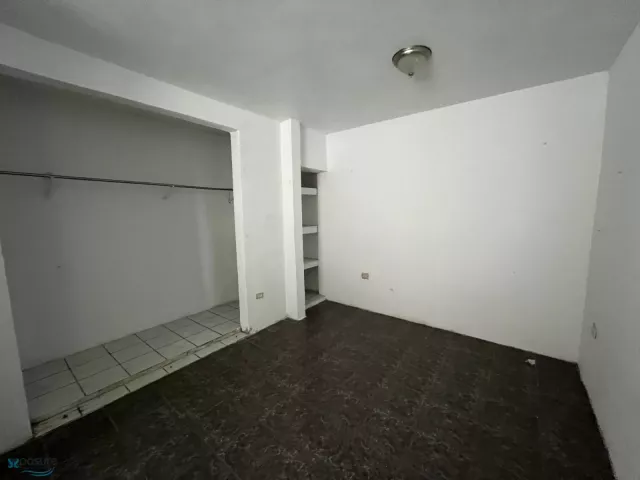 Urb. Extension Santa Catalina venta en Bayamon, PR