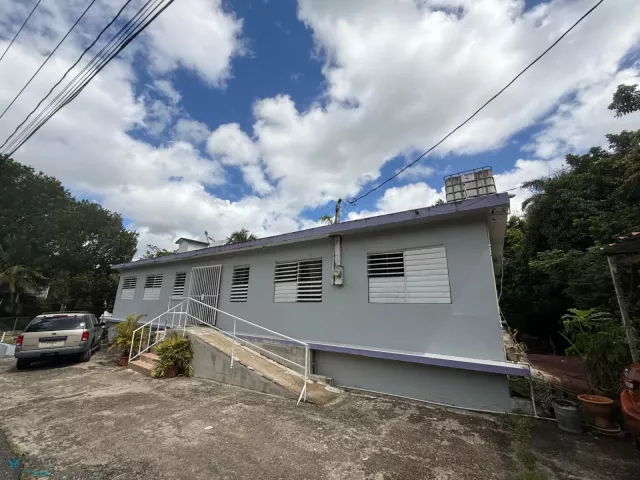 Barrio Bucarabones venta en Toa Alta, PR