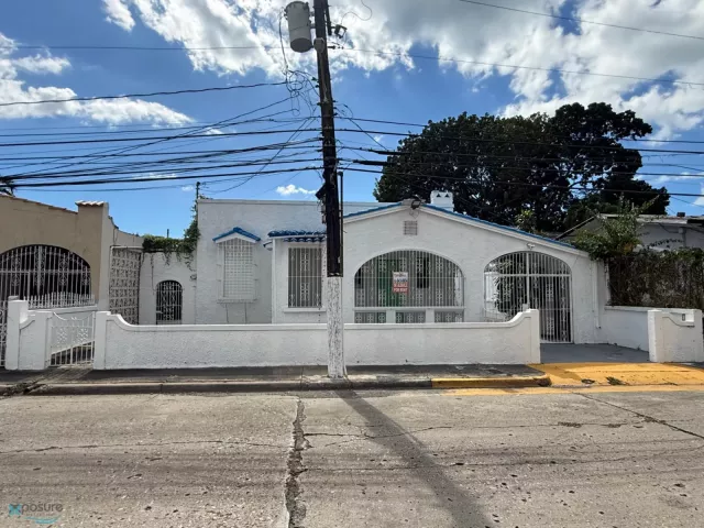 Sector Ensanche Martinez venta en Mayaguez, PR