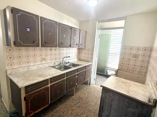 Urb. La Monserrate venta en Moca, PR
