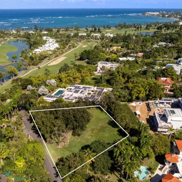 Urb. Dorado Beach Estates venta en Dorado, PR