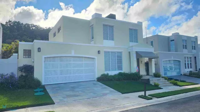 Urb. Pacifica, Encantada venta en Trujillo Alto, PR