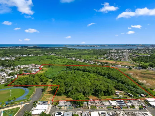 Barrio Palmas venta en Catano, PR