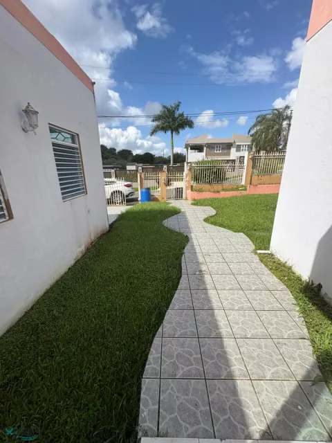 Barrio Pinas venta en Toa Alta, PR