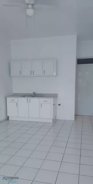 Barrio Pueblo alquiler en Aguada, PR