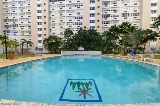 Condo Los Pinos alquiler en Carolina, PR