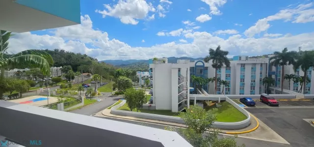 Condo Montecillo Court, Encantada alquiler en Trujillo Alto, PR