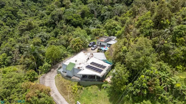 Barrio Quebrada Arriba venta en Cayey, PR
