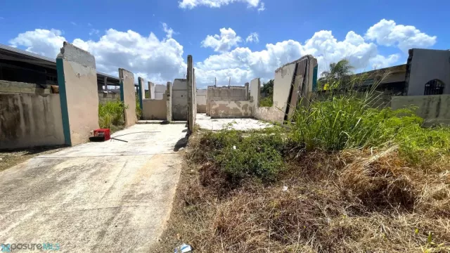 Urb. Corales De Hatillo venta en Hatillo, PR