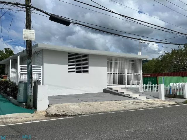 Sector Pueblo - San Sebastian venta en San Sebastian, PR