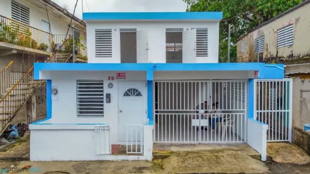 Barrio Pueblo venta en Rio Grande, PR