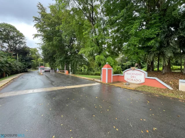 Urb. Hacienda Del Dorado venta en Toa Alta, PR