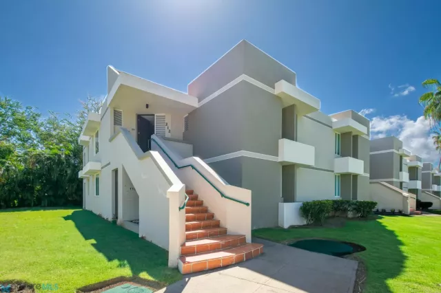 Condo North Coast Village venta en Vega Alta, PR