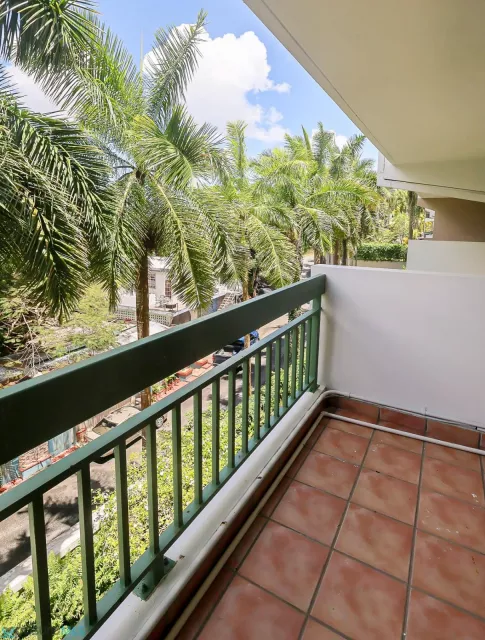 Condo La Villa Gardens venta en Guaynabo, PR