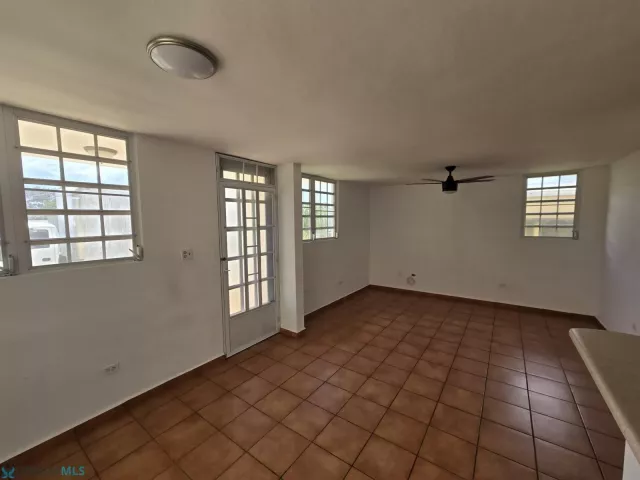 Urb. Valle Real alquiler en Anasco, PR