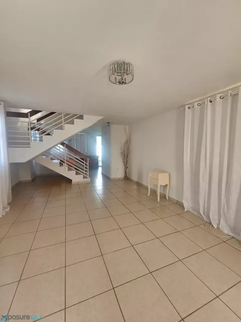 Urb. Palacios De Marbella venta en Toa Alta, PR