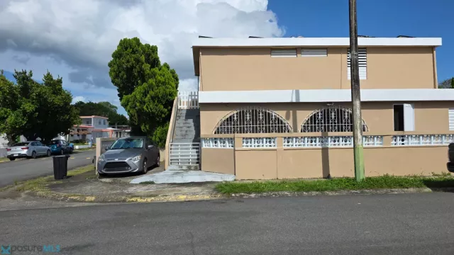 Urb. Levittown venta en Toa Baja, PR