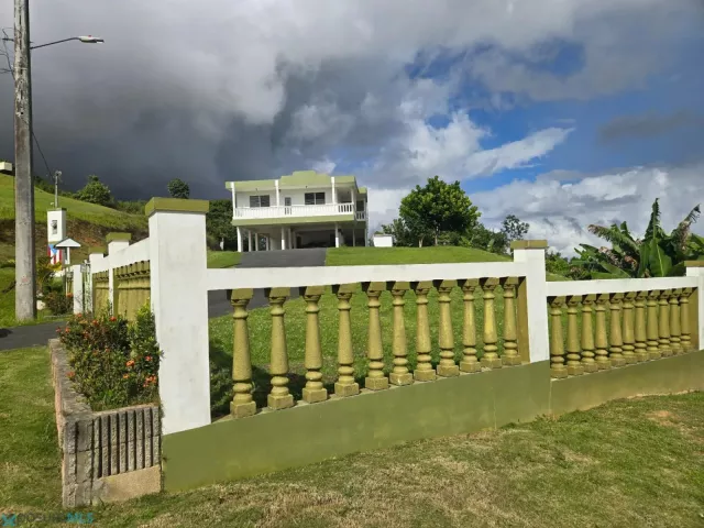 Barrio Dona Elena venta en Comerio, PR