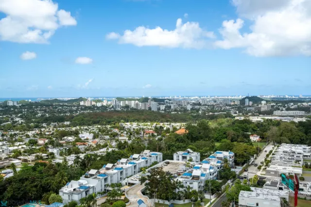 Condo La Cima De Torrimar venta en Guaynabo, PR