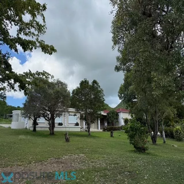 Sector La Tosca venta en Coamo, PR