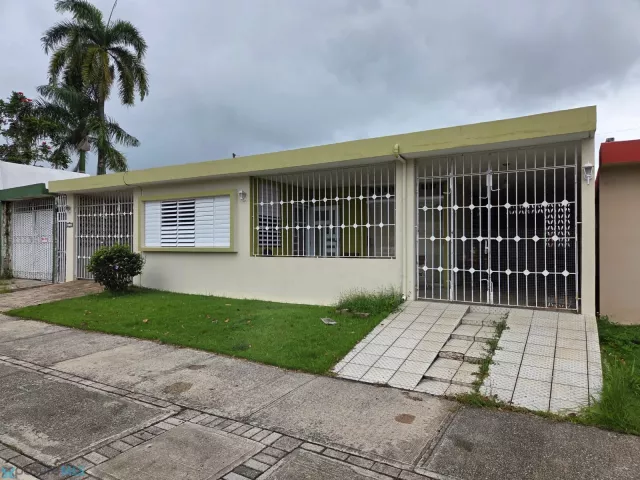 Urb. Villa Del Rey venta en Caguas, PR