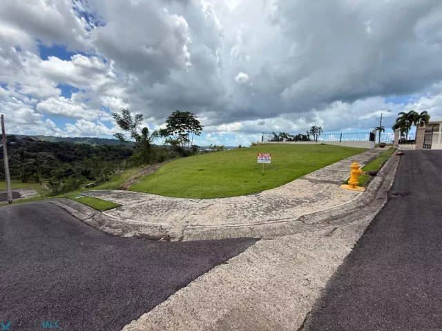 Urb. Quintas De Santa Maria venta en Mayaguez, PR