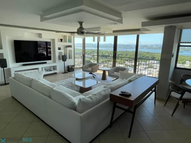Condo Villas Del Mar alquiler en Carolina, PR