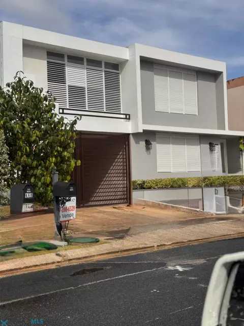 Urb. Prado Alto venta en Guaynabo, PR