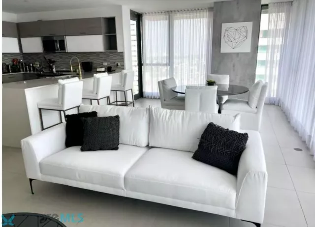 Condo Ciudadela alquiler en San Juan, PR
